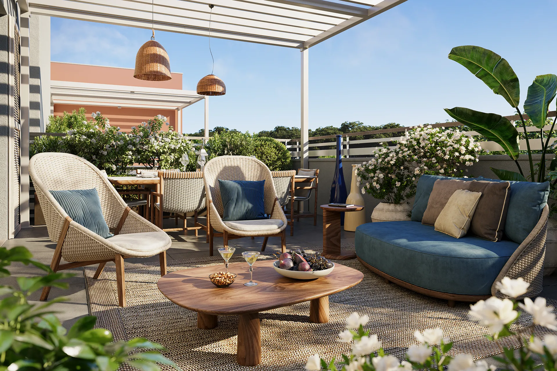 Ampio terrazzo privato, pensato per pranzi e momenti di relax all’aperto.